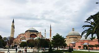 AYASOFYA CAMİİ