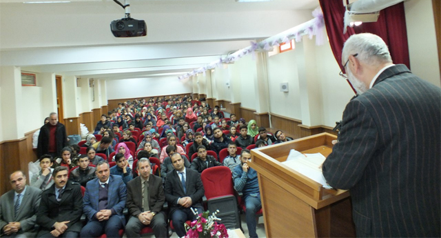 Müftü Nimetullah Arvas Fen Lisesi Öğrencileri ile Buluştu.