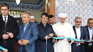 Van da Mahmud Esat Coşan Camii Dualarla İbadete Açıldı