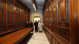 Başkan Erbaş Bab-ı Meşihat Arşivi'ni gezdi.