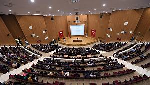 Diyanet İşleri Başkanı Erbaş, Şırnak Üniversitesi'nde öğrencilerle bir araya geldi