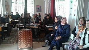 Gelibolu’da Bayanlara Özel Sohbet