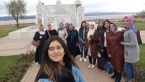 Gelibolu'da Öğrenci-Cami Buluşması