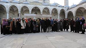 Müftü Yılmaz, UİP öğrencileriyle sabah namazında buluştu