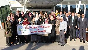 Rize'de 30 Kanser Hastası Umreye Gönderiliyor