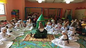 Minik Öğrenciler, Mevlana'yı Anma Haftasını Kutladılar