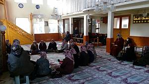 Gelibolu’da Bayanlara Özel Cami Derslerine Yoğun İlgi