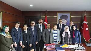 Giresun da Yarışma Birincileri Valilik Makamında
