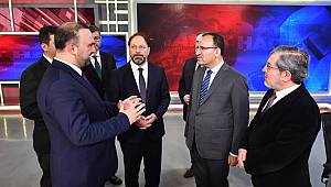 Başbakan Yardımcısı Bozdağ, Diyanet Tv ziyaret etti
