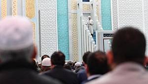 Cuma hutbesi ile ilgili inceleme başlattı.