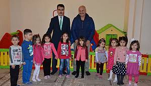 Hayırsever işadamından camiye çocuk parkı