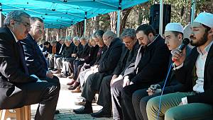  Sandalzade Hafız Osman Hoca Kabri Başında Anıldı