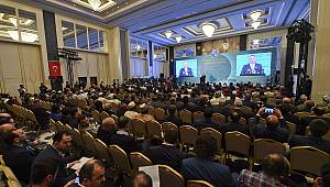  "Dünya Müslüman Azınlıklar Zirvesi"ne katıldı