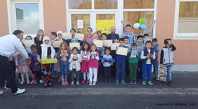 Burglengenfeld da Kuran'a Geçenlere Belge Dağıtımı