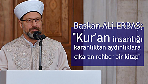 Başkan Erbaş,İstanbul da Ödül Törenine Katıldı.