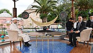 Başkan Erbaş, TRT 1’de ‘Ramazan Sevinci’ programına katıldı