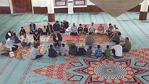 Müftü AÇARİ Sabah Namazında Çocuklarla Buluştu