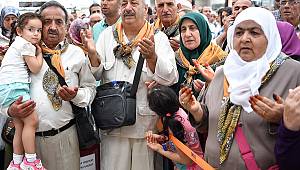 Ankara'dan ilk hac kafilesi dualarla uğurlandı