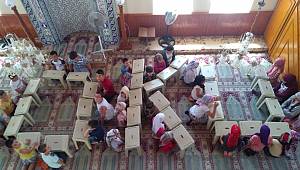 Gelibolu’da Yaz Kur’an Kursu Öğrencilerinden Anlamlı Mesaj