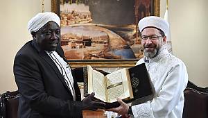 Erbaş, Güney Sudan İslam Konseyi Başkanı'nı kabul etti