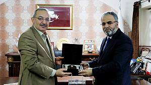 Başkan Yardımcısı İşliyen’den Diyanet-Sen'e Ziyaret