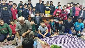 Çukurova Uluyol Camii’nde Gençlerle Sohbet