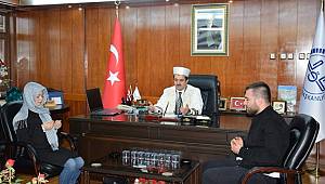 Ukrayna vatandaşı Olena Müslüman oldu.