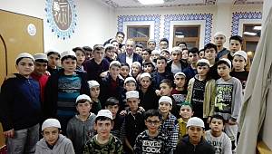 Müftü Sezik'ten gençlere ev ödevi