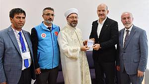 Bakan Soylu, TDV'ye kurban bağışında bulundu