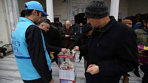 90 bine yakın camide İdlib için yardım toplandı.