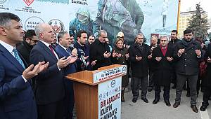 Kütahya'dan İdlib'e 7 tır yardım malzemesi