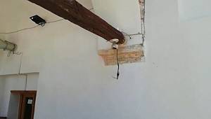 İzmir'de camiye çirkin saldırı