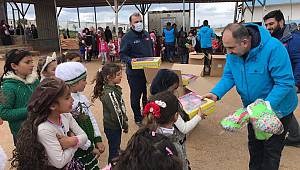 TDV’den yetimlere oyun parkı ve oyuncak hediyesi