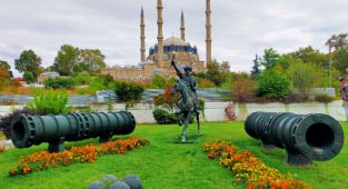  6 yıl aradan sonra yeniden başladı.