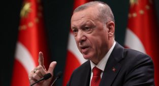 ERDOĞAN, Diyanet İşleri Başkanı'mız yalnız değildir