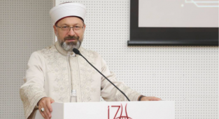 ERBAŞHafızlık Sertifika Merasimi”ne katıldı.