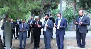 Eski İl Müftüleri Kabirleri Başında Dualarla Anıldı