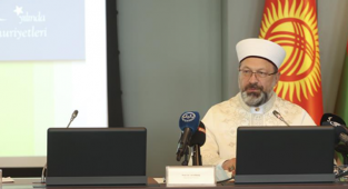 “Kültüründen uzaklaşanlar kimliğine de yabancılaşıyor”