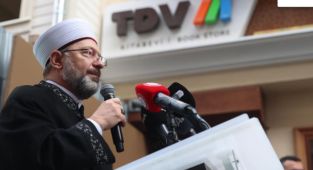 TDV yayınlarının çeşit olarak sayısı 2 bin 500'e ulaştı.