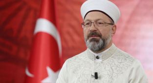 Başkan Erbaş’tan Miraç Gecesi mesajı