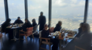 Kız Kuran Kursu Öğrencileri Kahvaltıda bulıştu