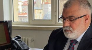 Doğru Söylemişler Babalar Da Ağlar...