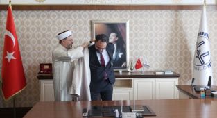 Bursa Müftüsü Karabayır göreve başladı
