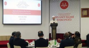 Diyanetten Büyükelçilere İftar