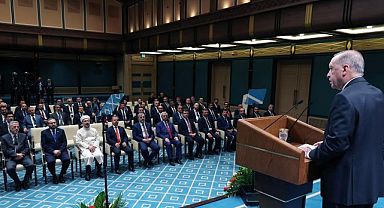 Erdoğan, müşavir ve ataşeleri kabul etti