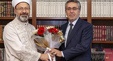 İSAM’ın yeni Başkanı Prof. Dr. Mürteza Bedir oldu.