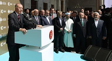 Erdoğan, Sultanahmet Camii’nin açılışını gerçekleştirdi