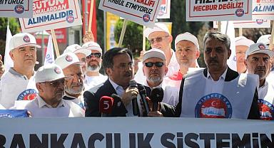 Diyanet-Sen'den DİB Önünde Eylem