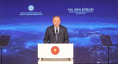 ERDOĞAN;“Hiç şüphesiz dinimiz emin ellerdedir”