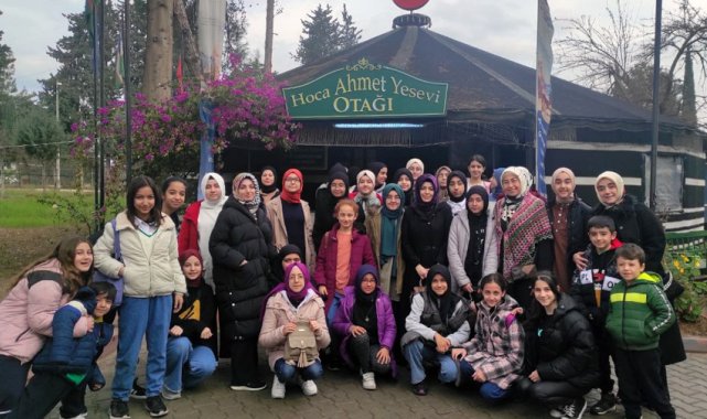 Adana'da gençler 'Ara Dönem Kampı'nda